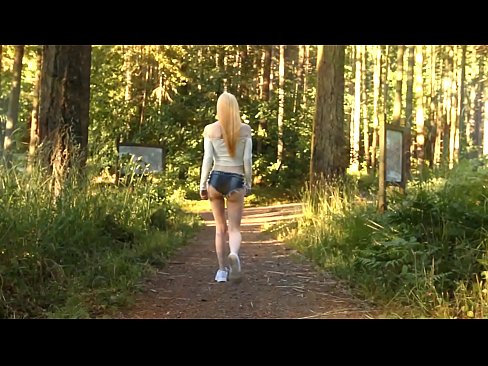❤️ Ilus naine liigub aeglaselt, mitte alasti video ️❌ Pornovideo at us et.extraclasswork.ru ❌